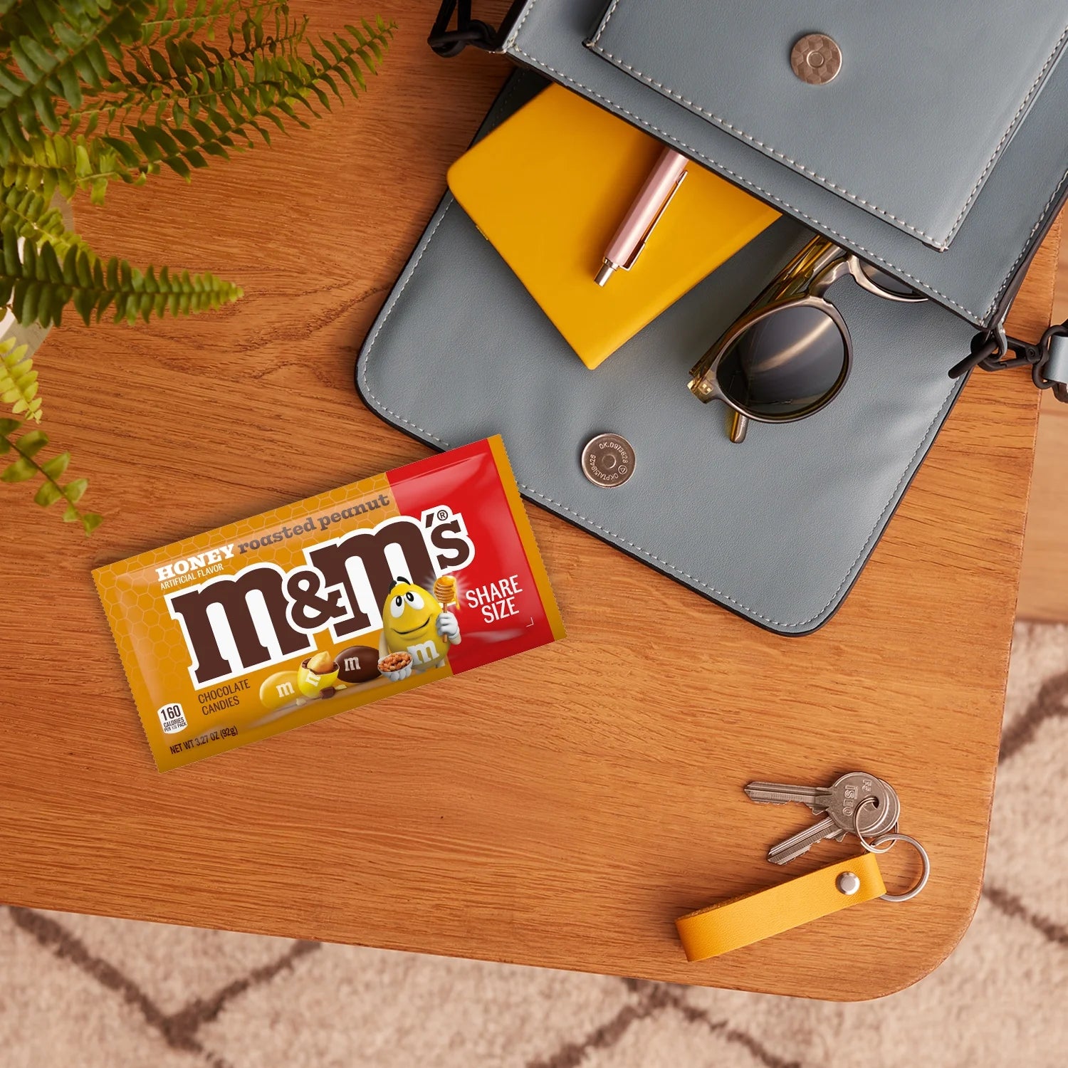M&Ms HONEY ROASTED PEANUTS - SHARE SIZE