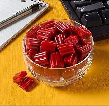 TWIZZLERS BITES THEATRE BOX