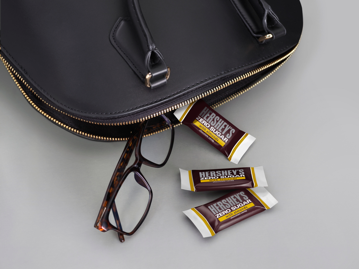 HERSHEY’S ALMONDS ZERO SUGAR