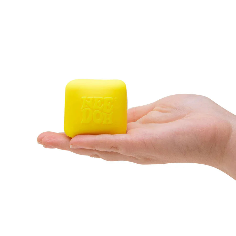 VIRAL NEEDOH COLLOR CHANGE CUBE - LIMITED EDITION