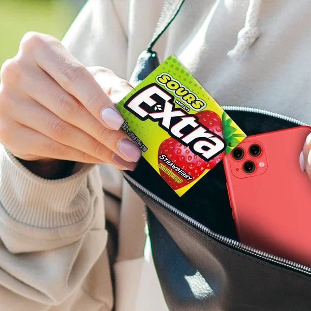EXTRA SOUR STRAWBERRY GUM
