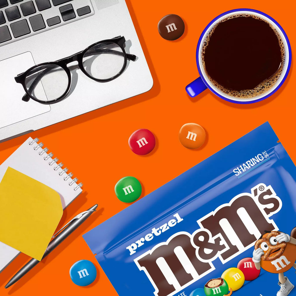 M&Ms PRETZEL SHARING SIZE