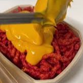CHEETOS EXTRA FLAMIG HOT -  MEXICO
