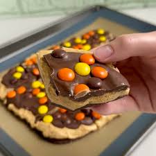 REESES PIECES BARK